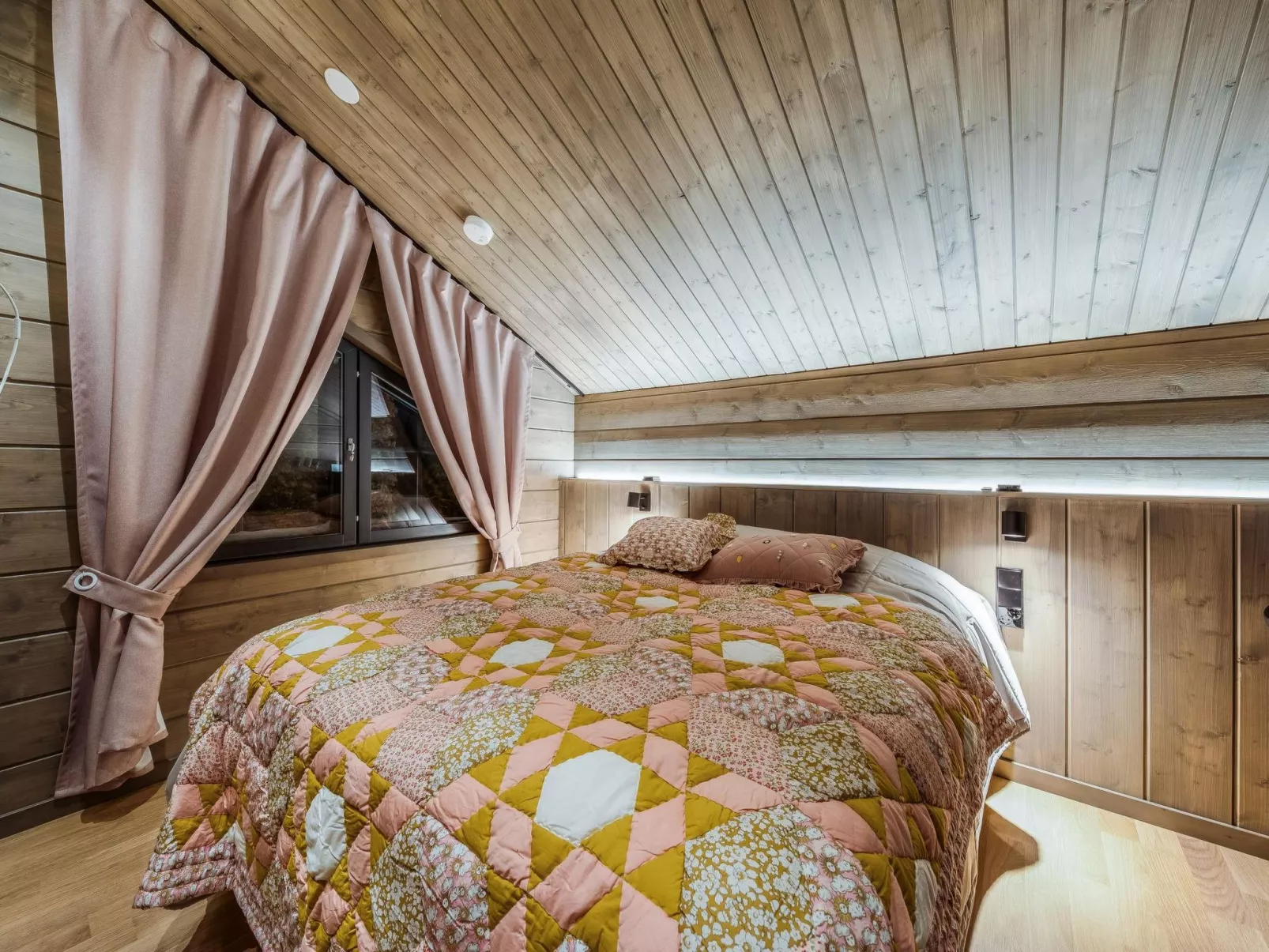 Levi star west b-Binnen