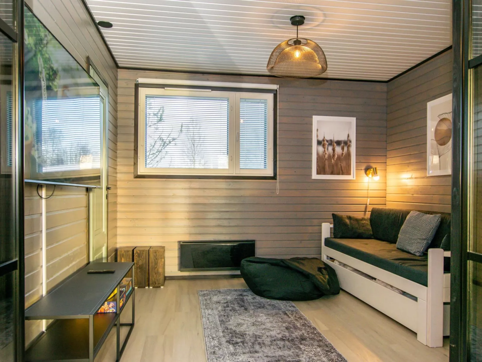 Aurinkopaikka-Binnen