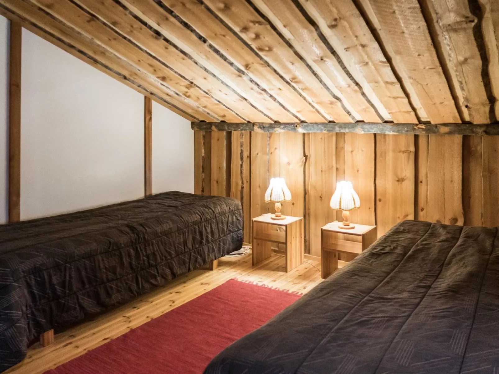 Vuokatinportti a7 susiportti-Binnen