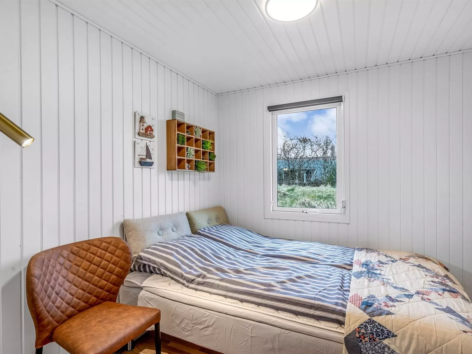 "Heike" - 700m to the fjord-Binnen