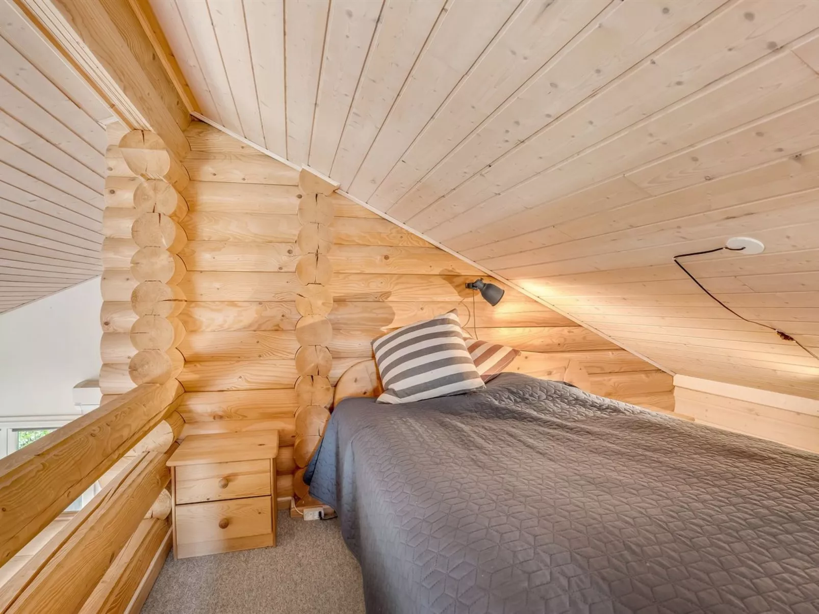 "Edzard" - 900m from the sea-Binnen