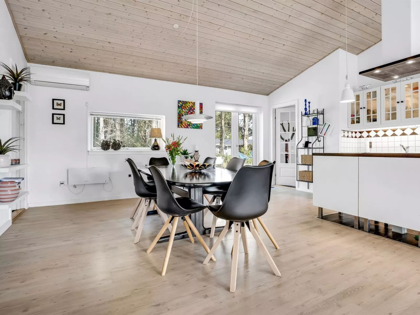 "Helin" - 800m from the sea-Binnen