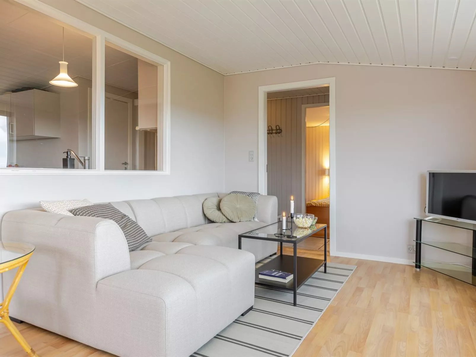 "Gyda" - 350m from the sea-Binnen