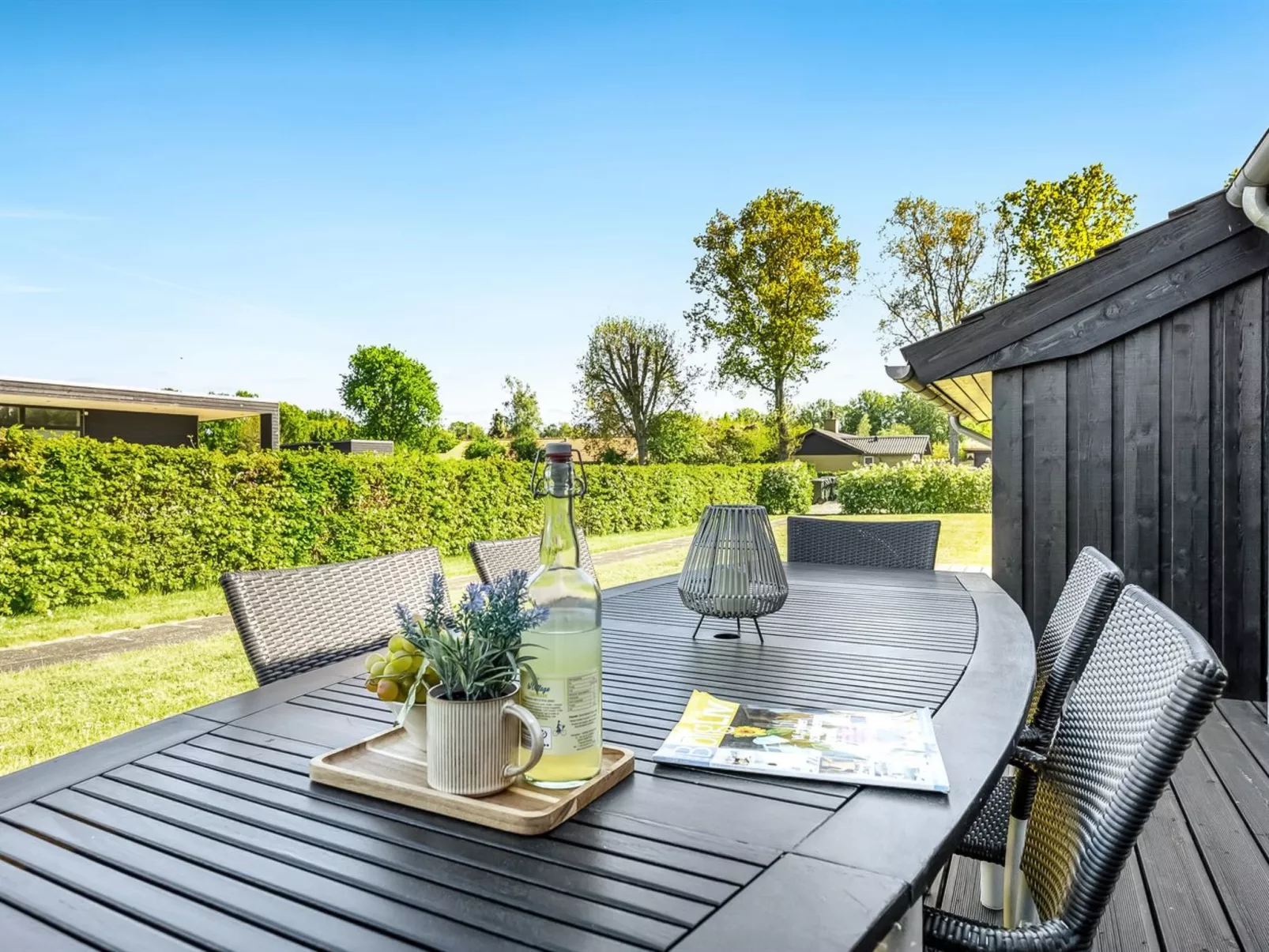 "Kody" - 400m from the sea-Buiten