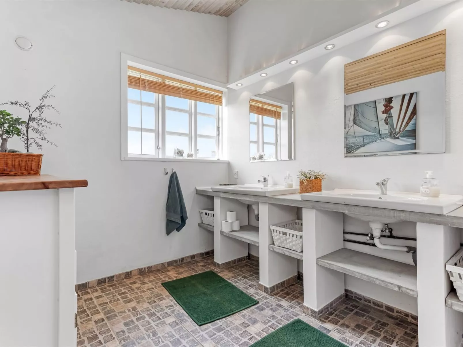 "Helemine" - 500m from the sea-Binnen