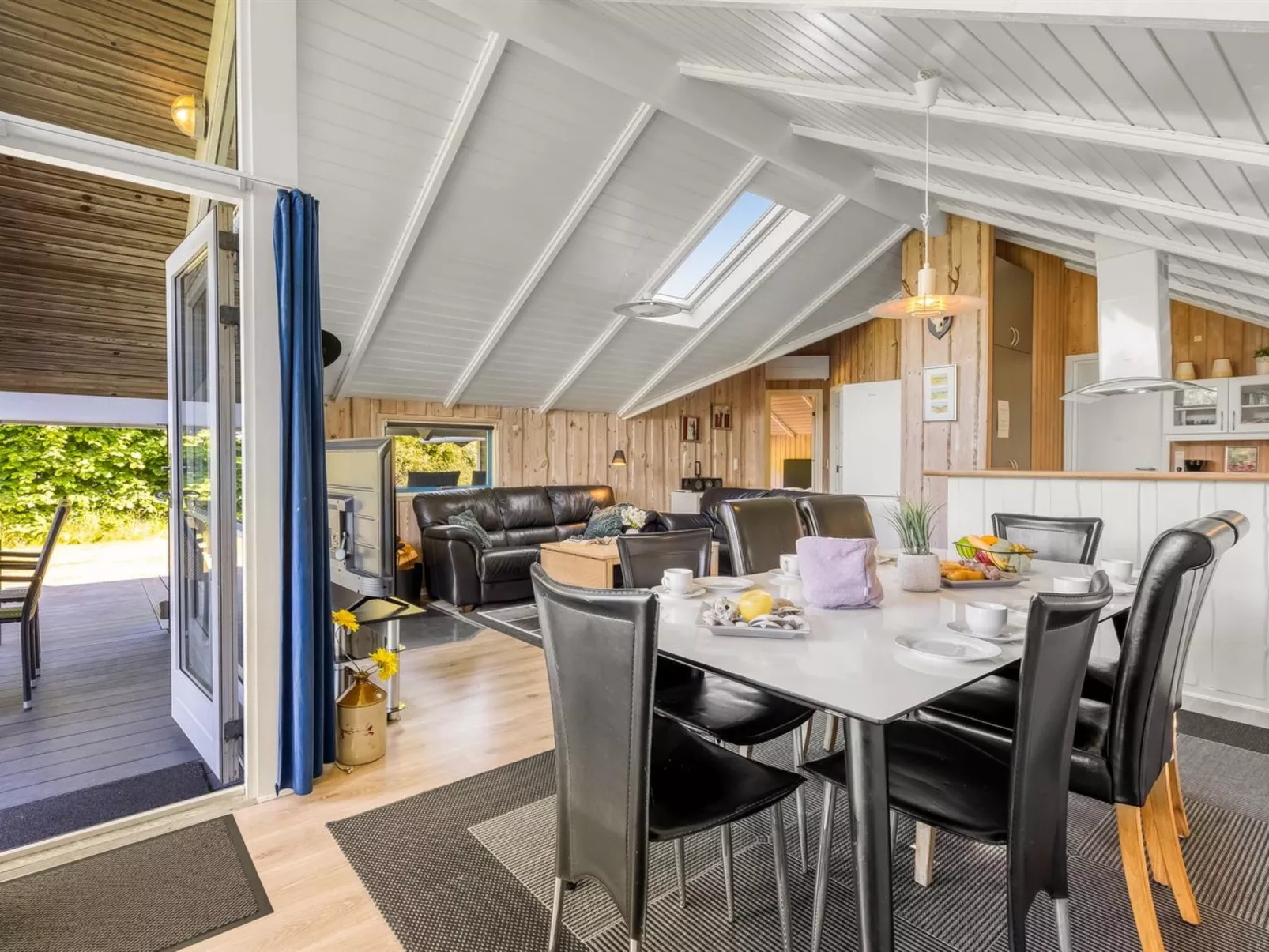 "Kai" - 400m from the sea-Binnen