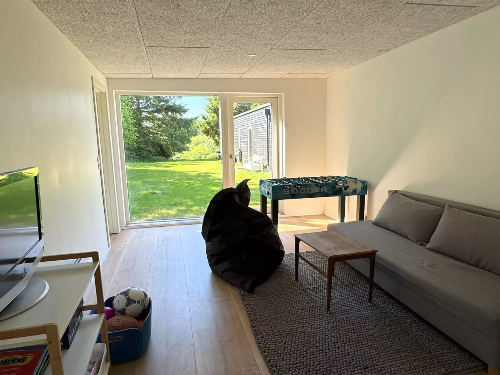 "Albina" - 650m from the sea-Binnen