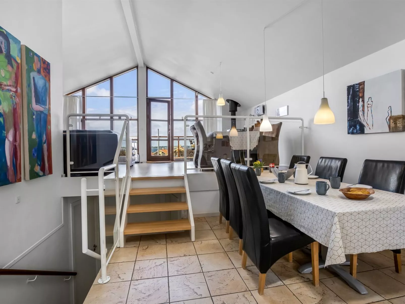 "Rouwen" - 120m from the sea-Binnen