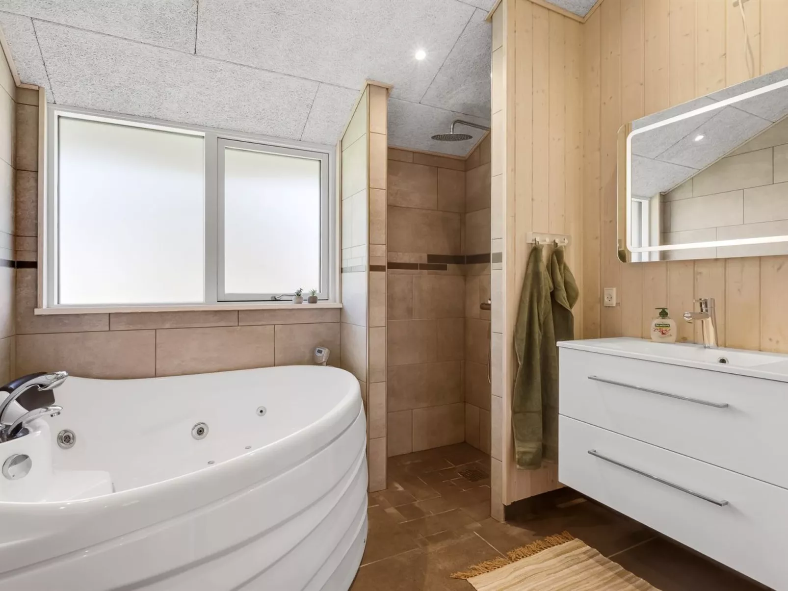 "Alfwin" - 300m from the sea-Binnen