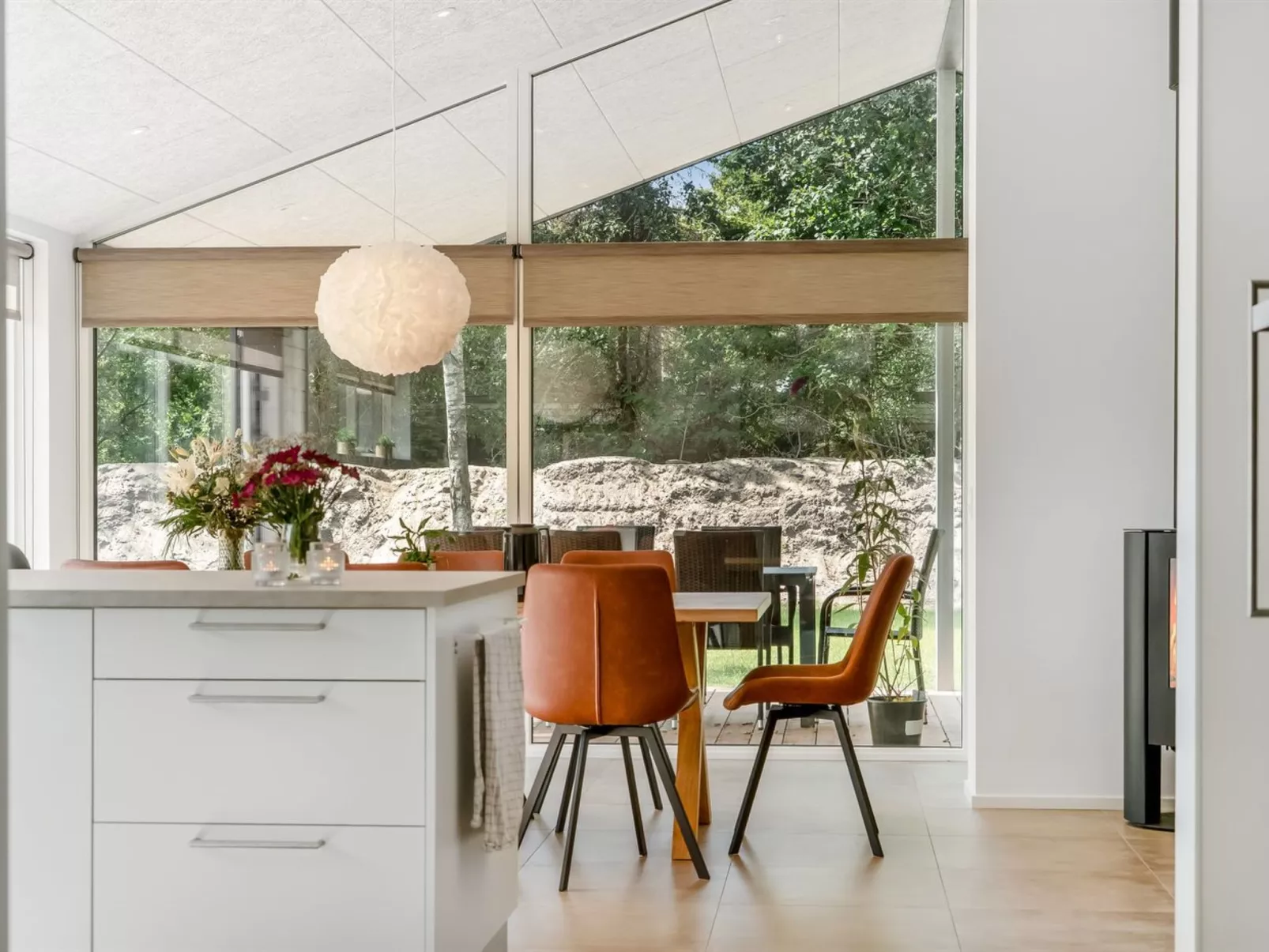 "Zoya" -  from the sea-Binnen