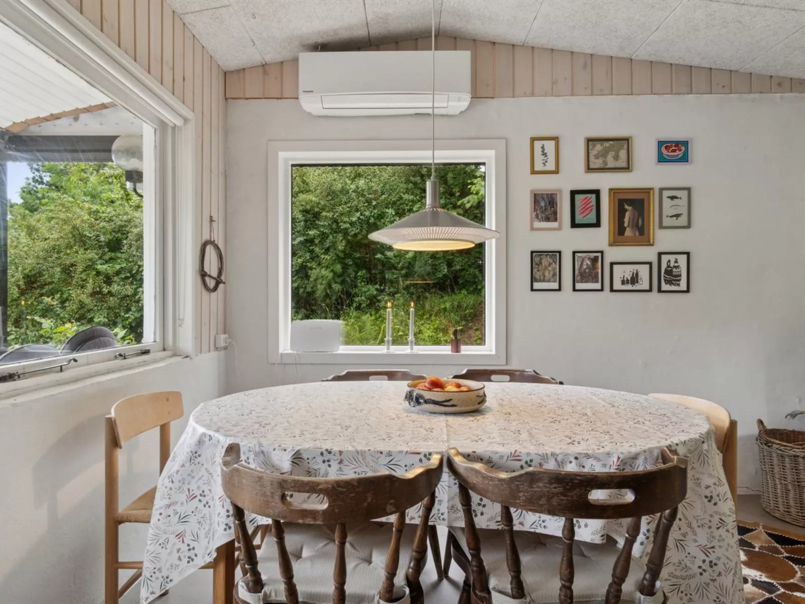 "Marjanne" - 800m from the sea-Binnen