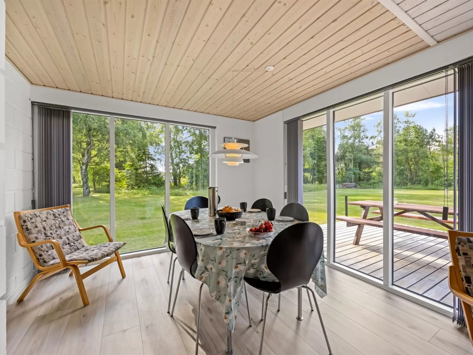 "Annetta" - 800m from the sea-Binnen