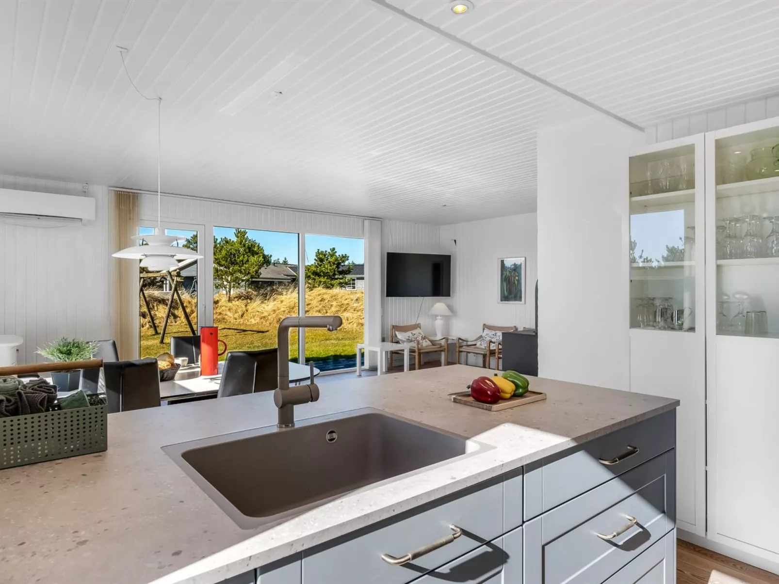 "Sinikka" - 900m from the sea-Binnen