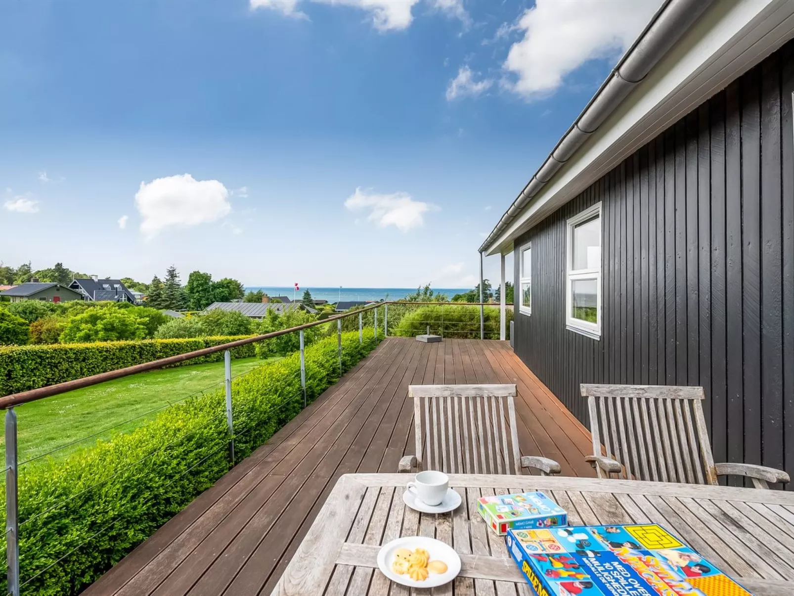 "Akira" - 250m from the sea-Buiten