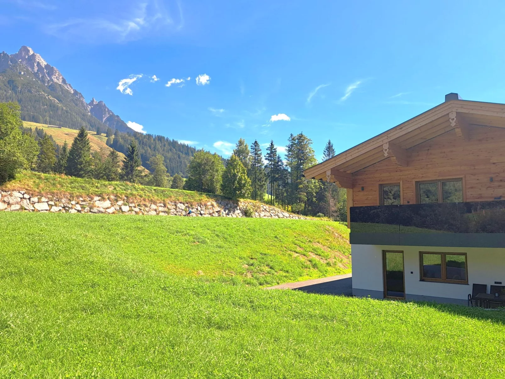 Jagerstüberl-60qm EG mit gr Terrasse-Buiten