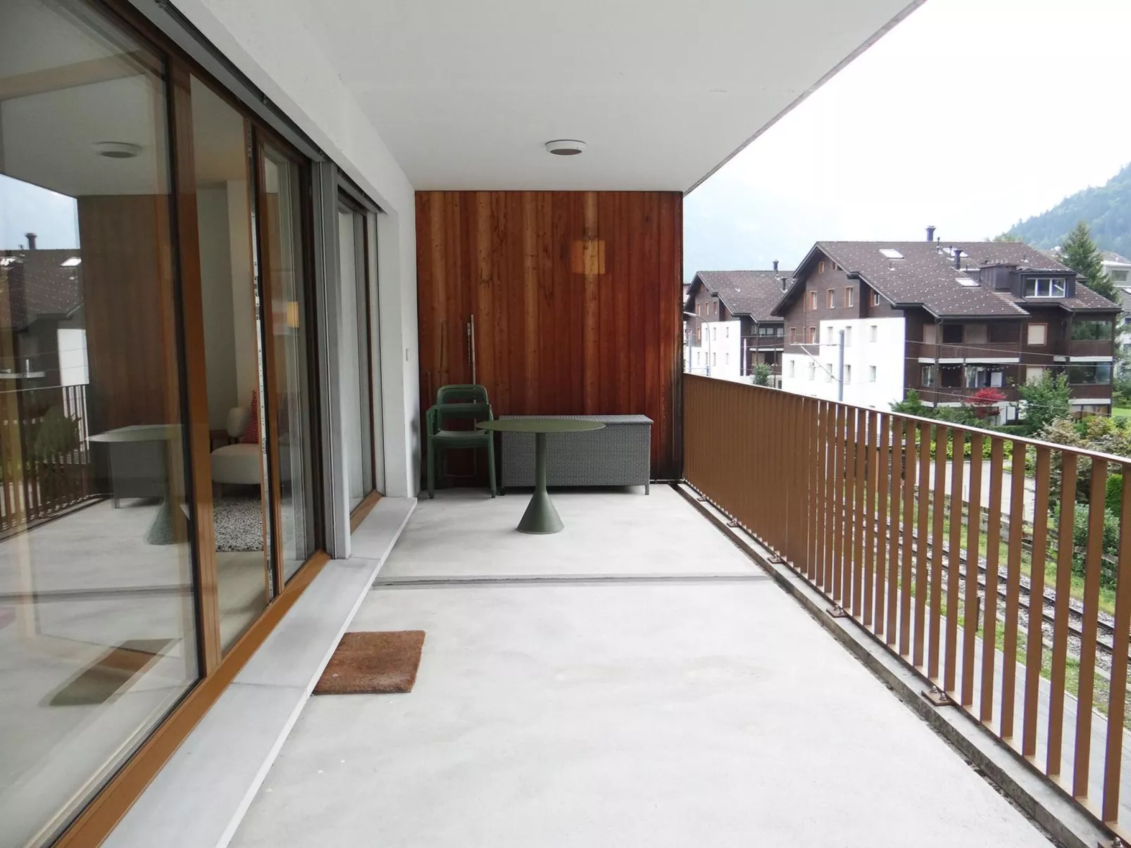 Dorfstrasse 62-Binnen