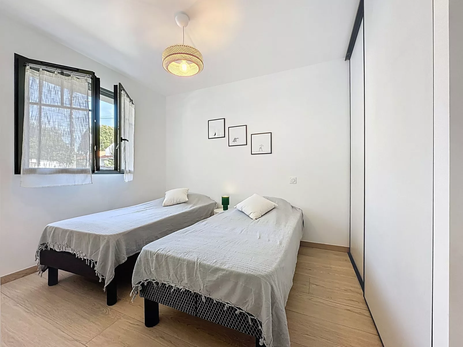 Les Musardises-Binnen