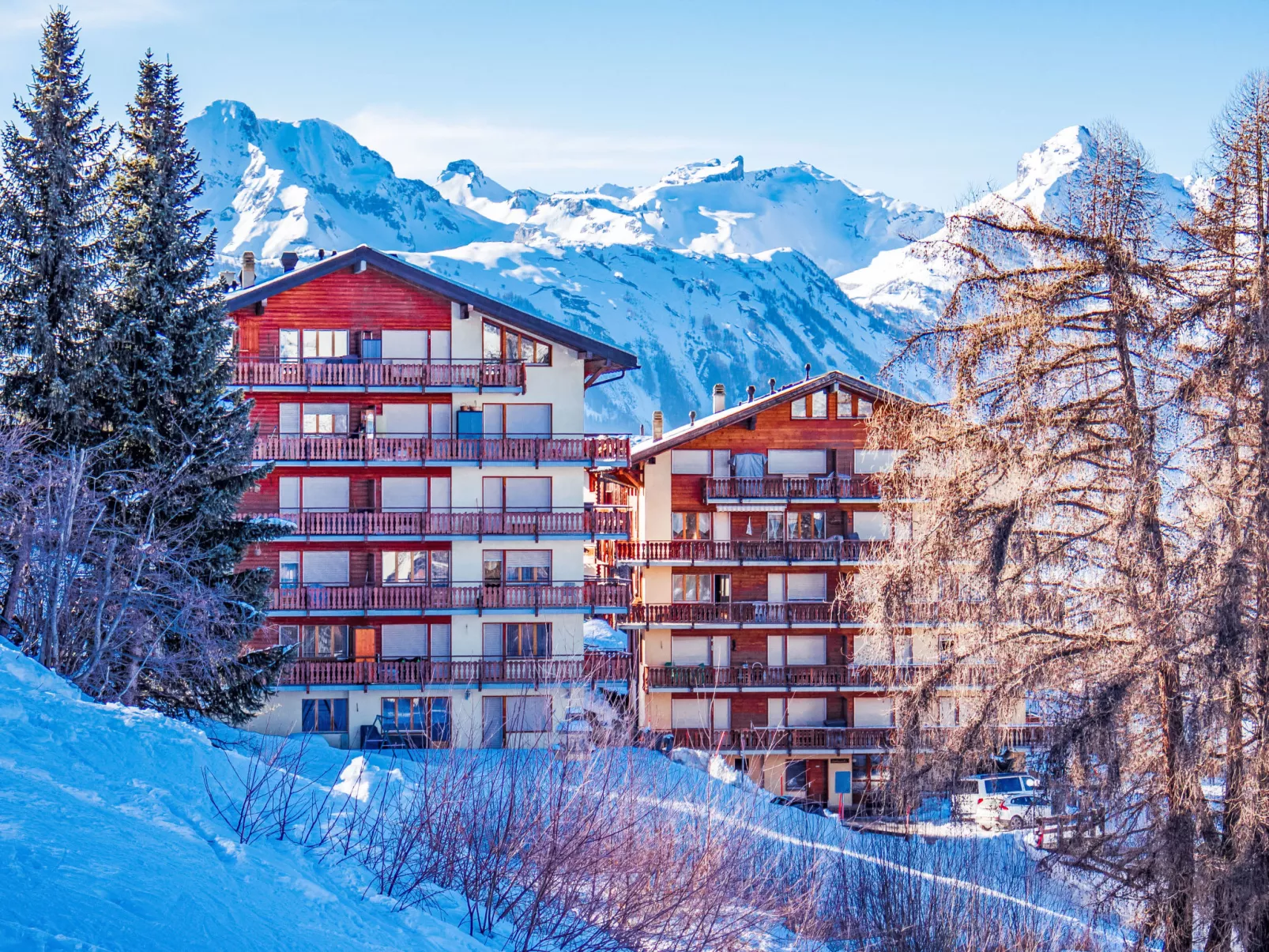 Ambassador 1/6-Buiten