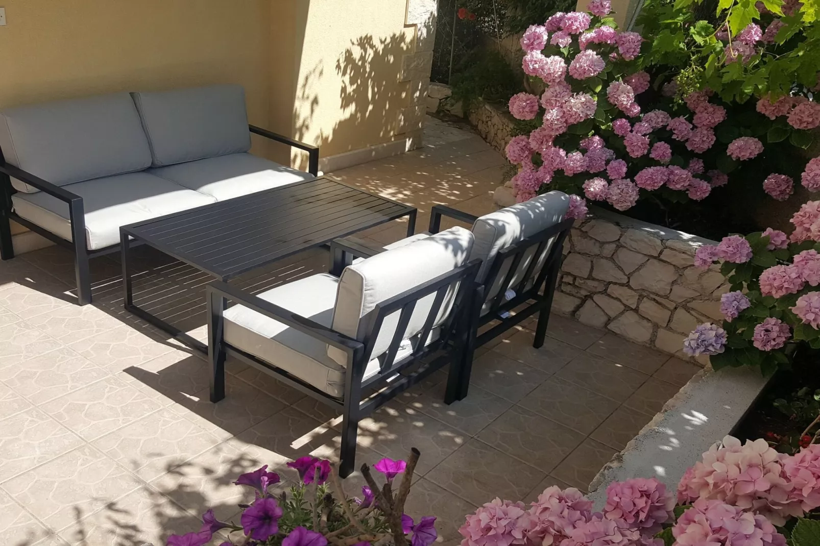 Apartments Ivan Supetar - Two Bedroom Apartment with Terrace no1-Buitenlucht