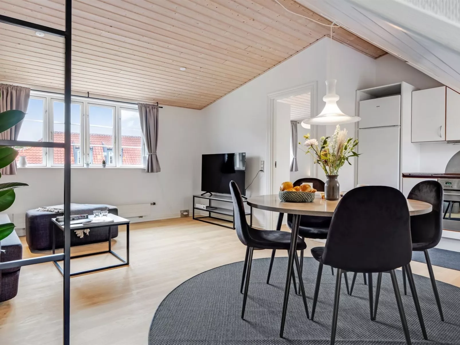 "Edel" - 250m from the sea-Binnen