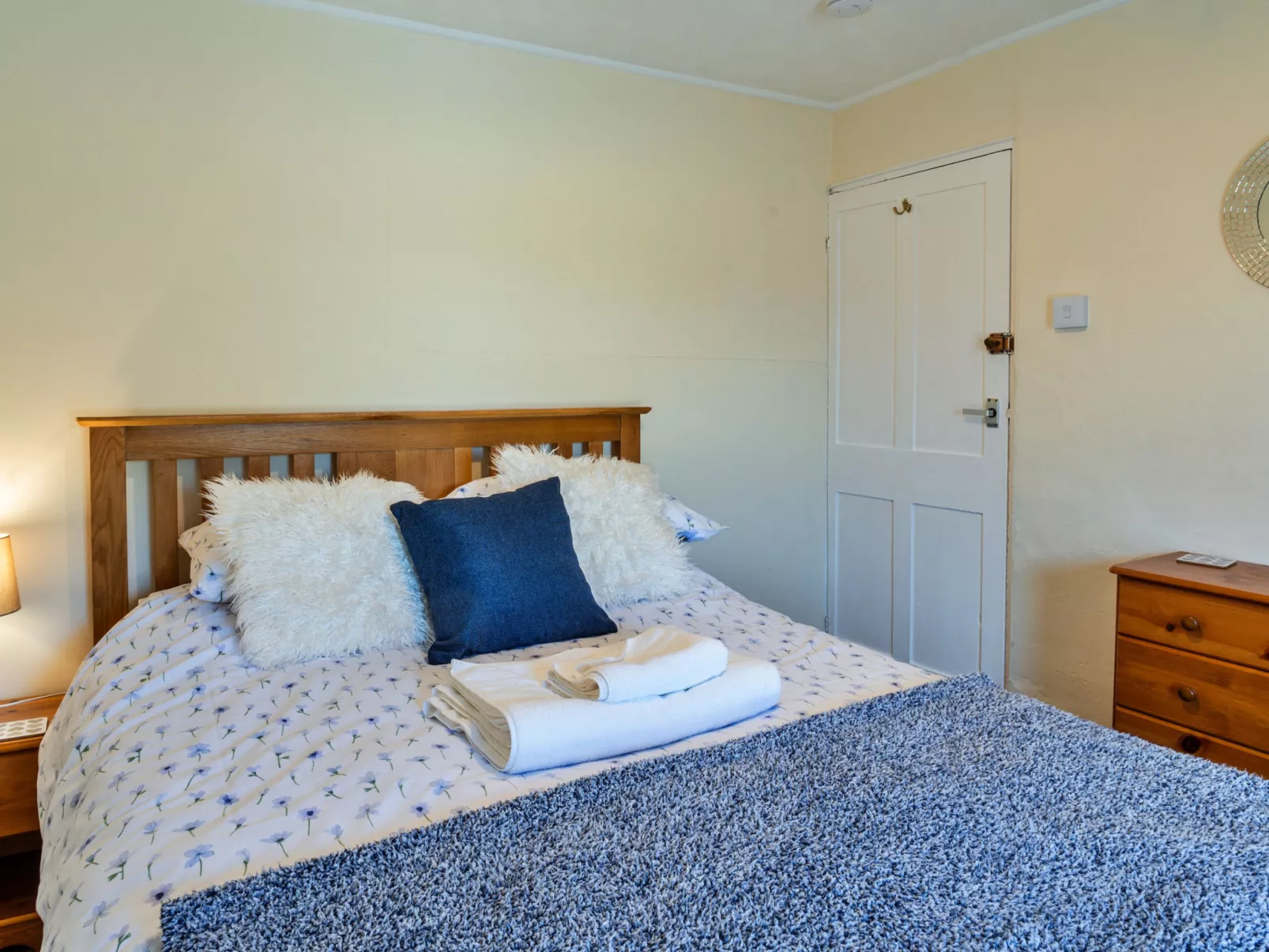 Cutkieve Farm Cottage-Binnen