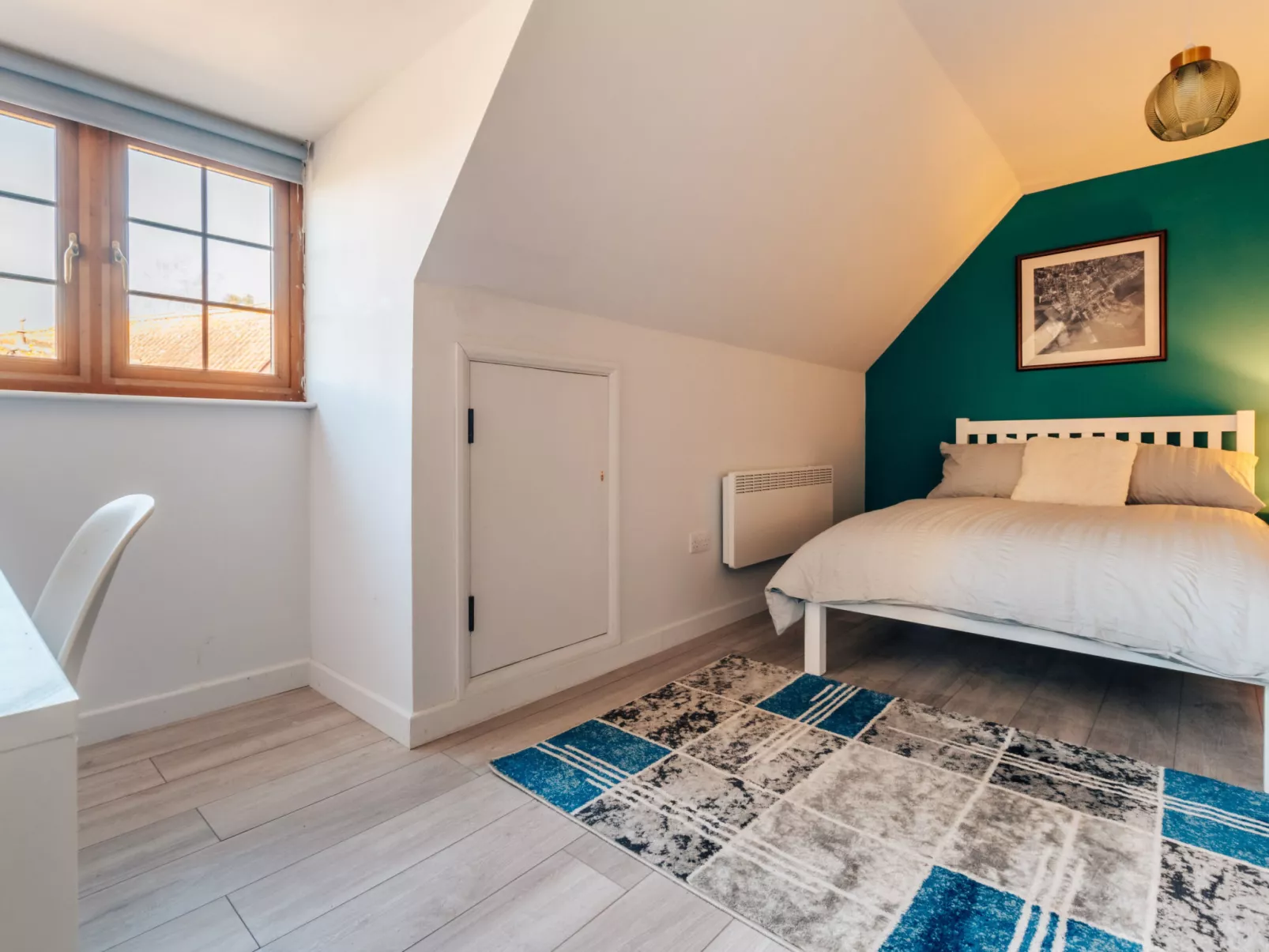 Hazel Rose Cottage-Binnen