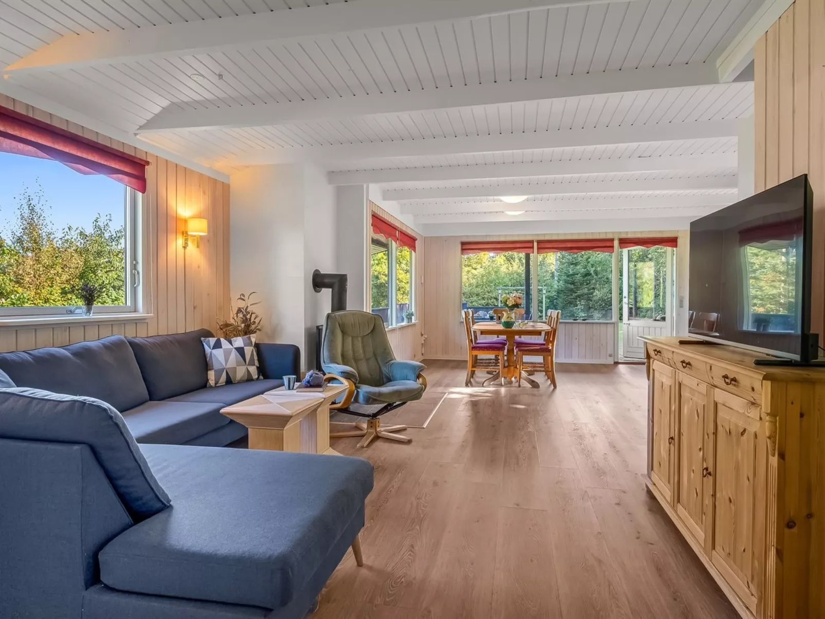 "Leani" - 150m from the sea-Binnen