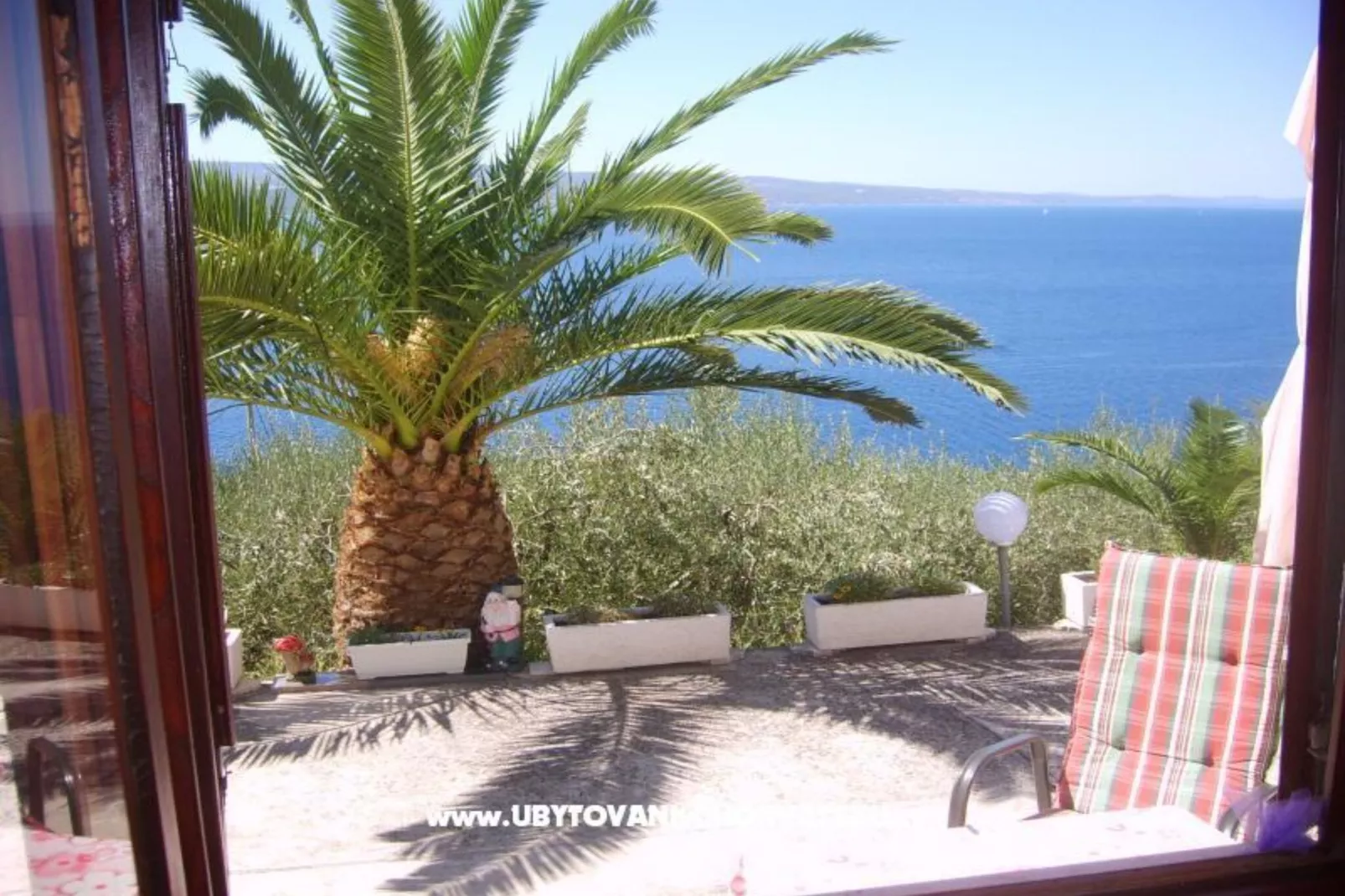 One-Bedroom Apartment (A3+1)