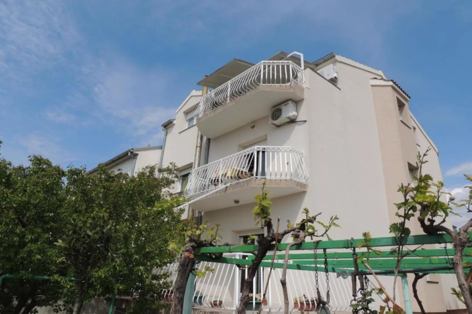 One Bedroom Apartment (A2)-Buitenlucht