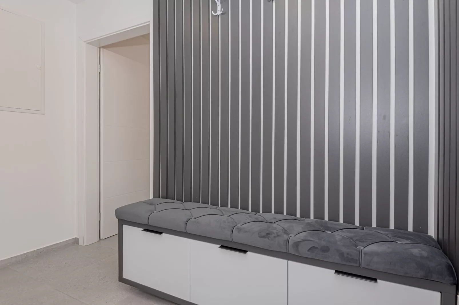 Four-Bedroom Villa With Pool-Slaapkamer