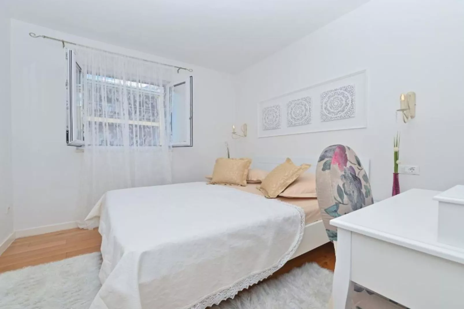 Apartment Hani 2 - Two Bedroom Apartment With Balcony And Sea View-Slaapkamer