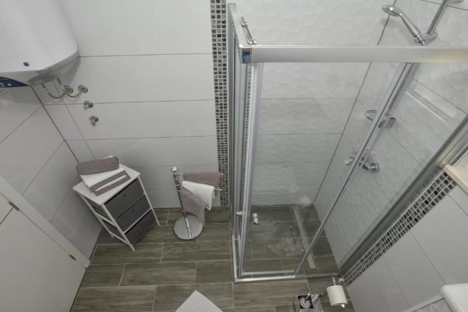 Apartment Hani 1 - One Bedroom Apartment With Balcony And Sea View-Badkamer