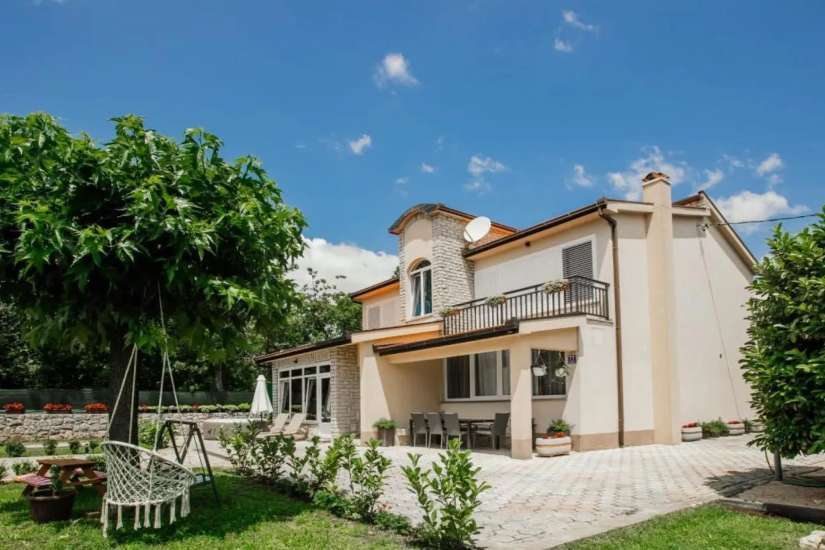 Countryside Villa Tajo - Four Bedroom Holiday Home  with Swimming Pool-Buitenlucht