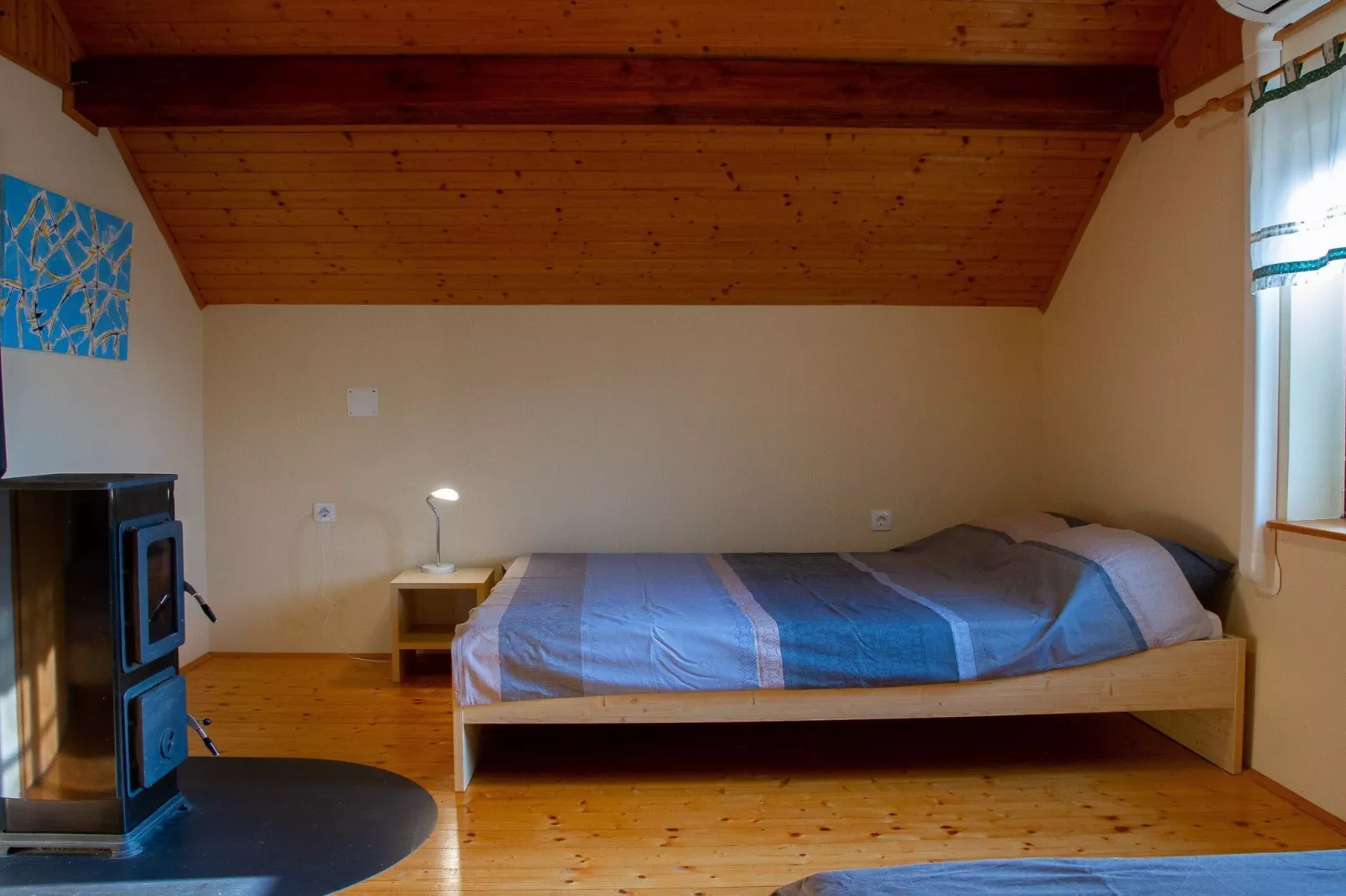 Hillside Haven Holiday Home with Sauna and Hot-Tub - One Bedroom Holiday Home with Sauna and Hot-Tub-Slaapkamer