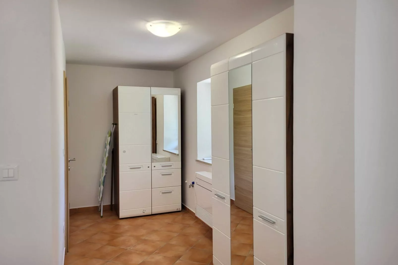 Peaceful Countryside Holiday Home with Terrace - One Bedroom Holiday Home with Terrace-Slaapkamer