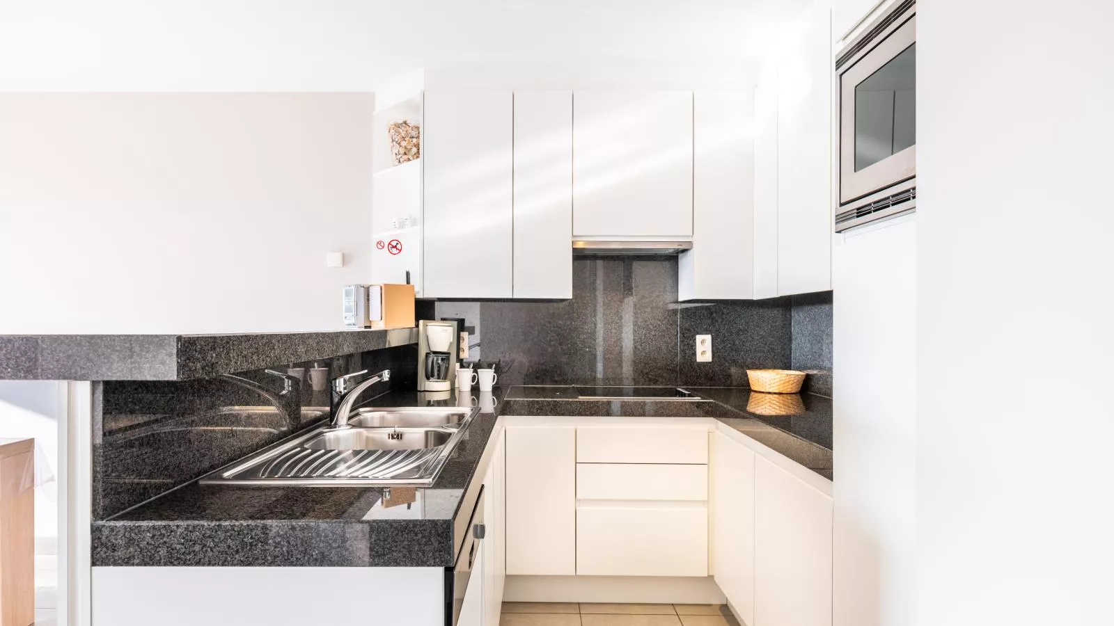 Aman dOr I-103-Keuken