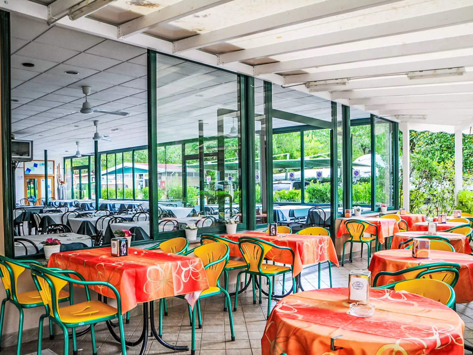 Happy Camp Mobil Homes in Riccione-Binnen