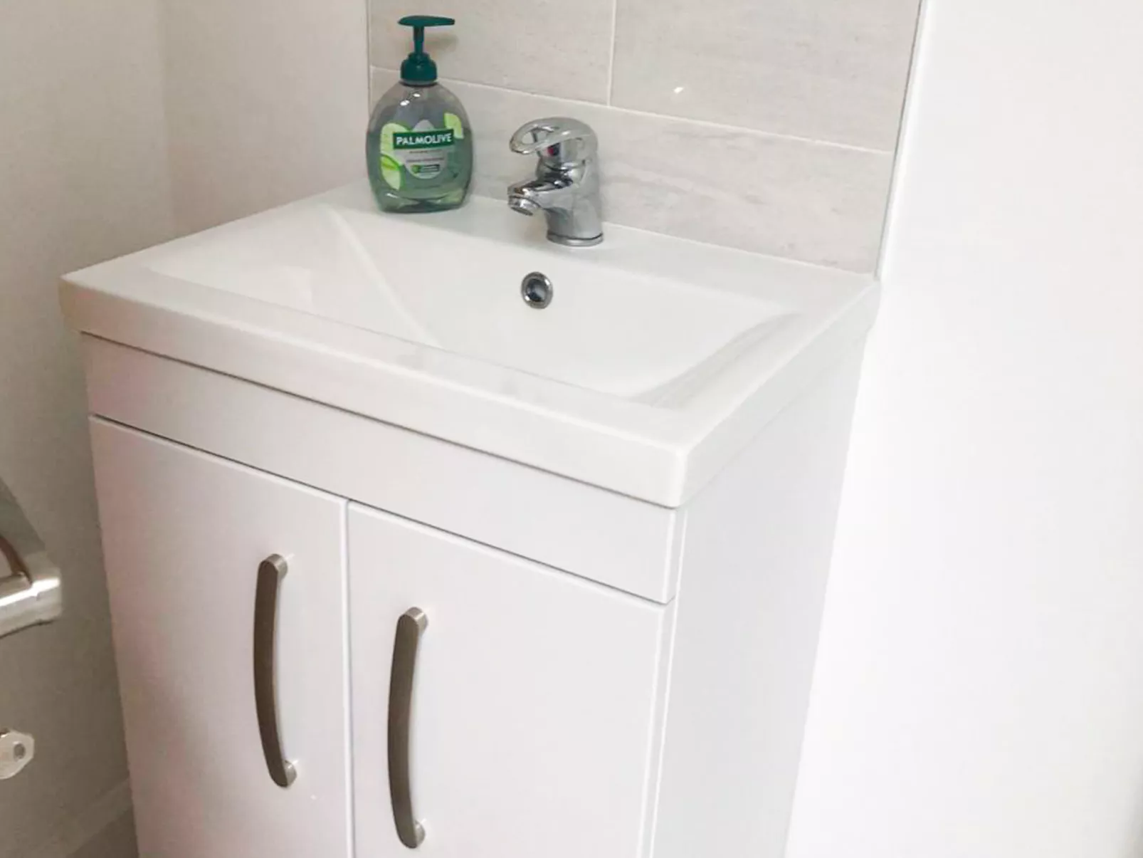 Bell View (TR3) Holiday Home Sheeps Head-Binnen