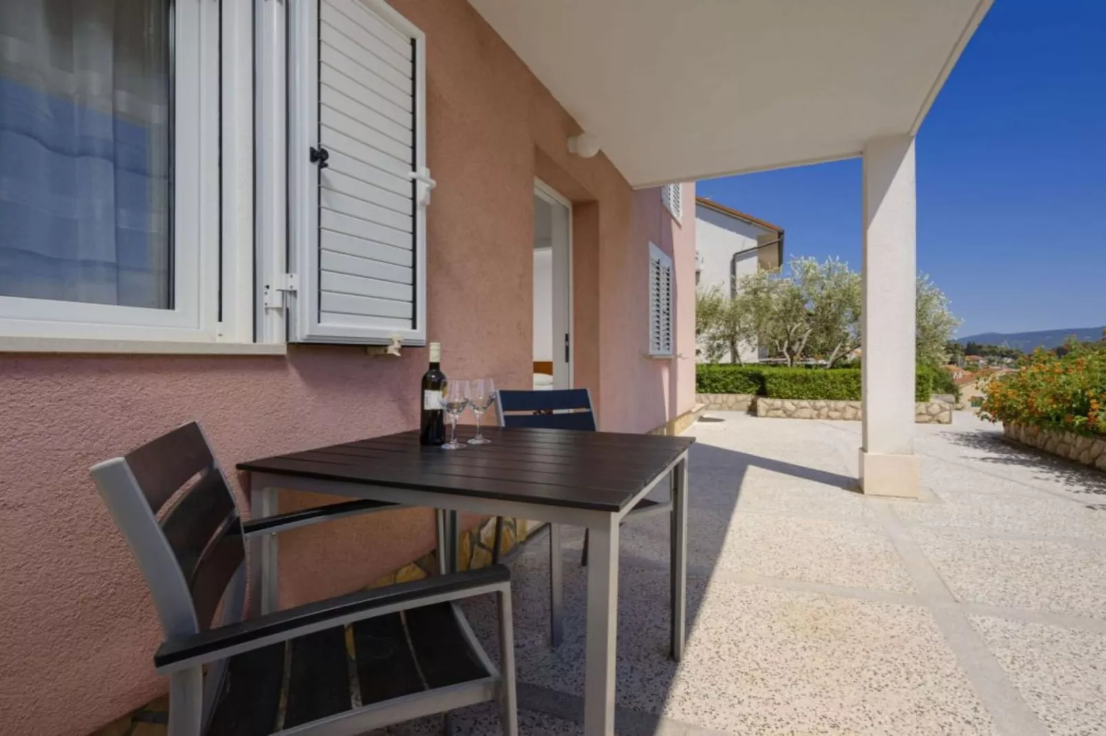 One Bedroom Apartment with Terrace and Sea View 4-Terras