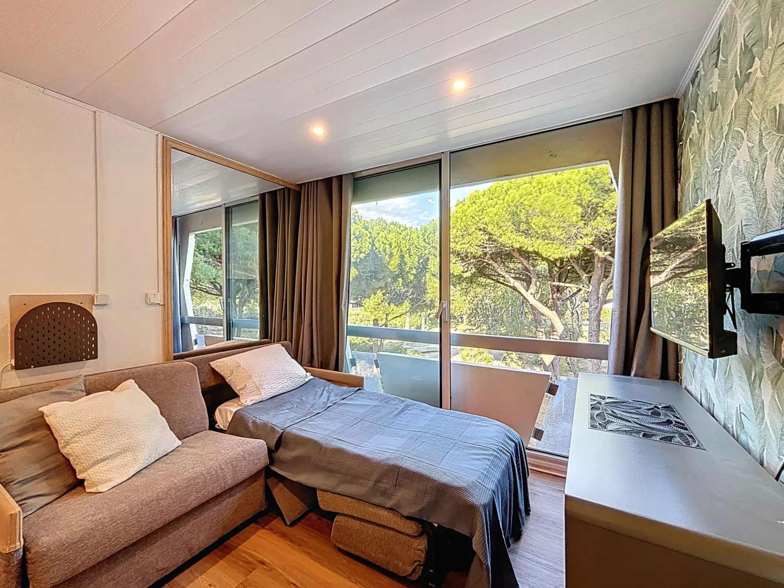 Le Saint Clair-Binnen