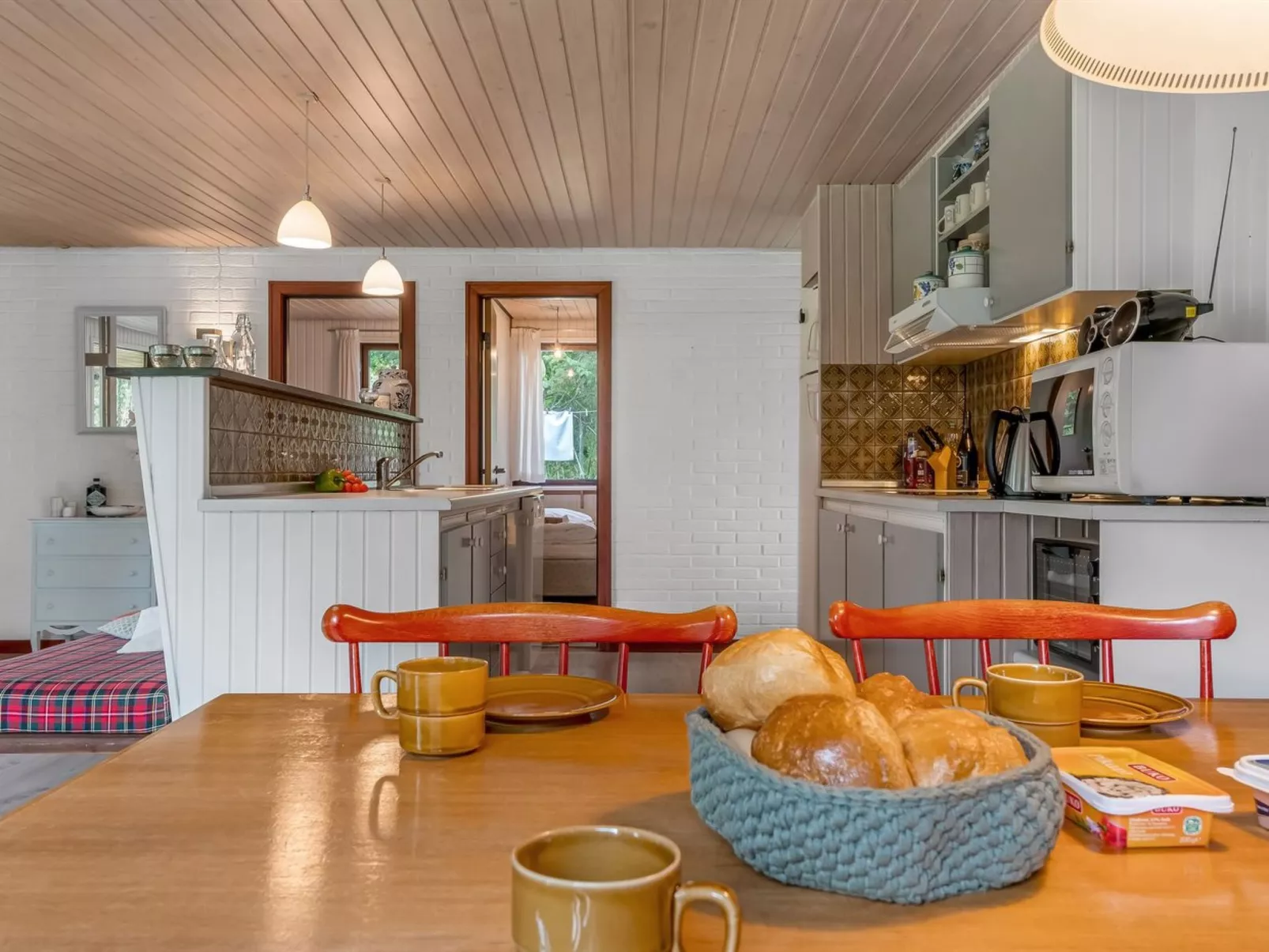 "Wenche" - 840m from the sea-Binnen