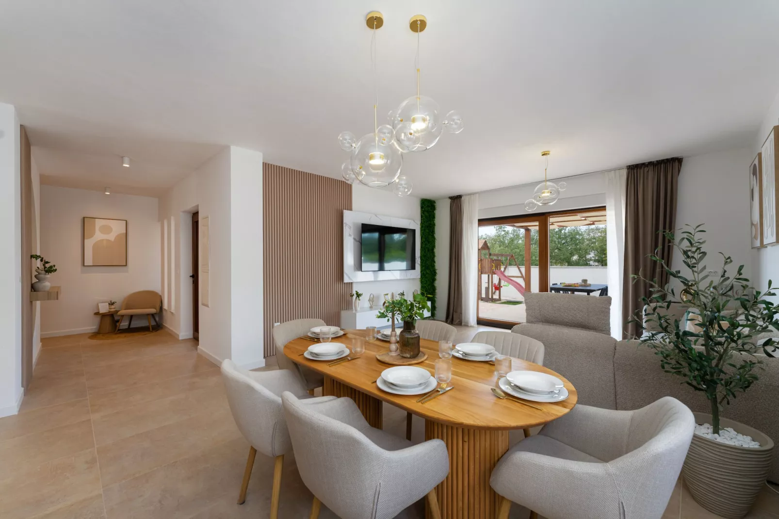 Luxury Villa T&T-Eetkamer