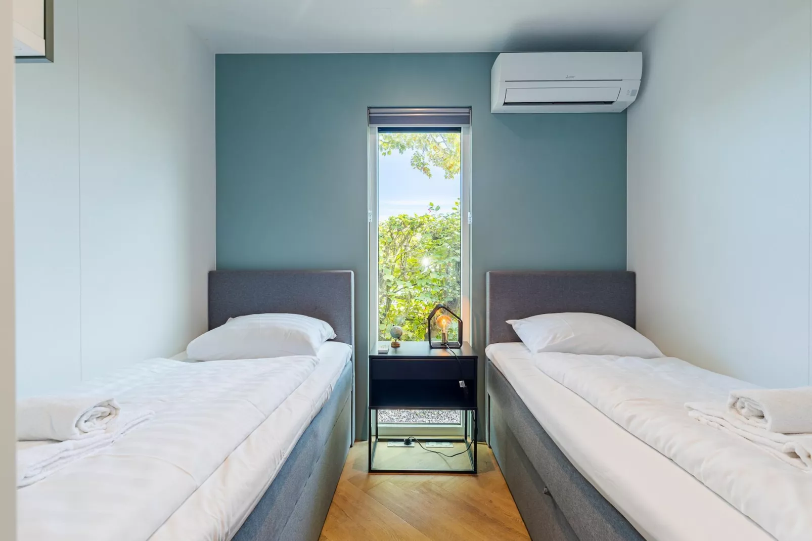 Chalet Julianahoeve | Beachhouse Renesse 2645-Slaapkamer