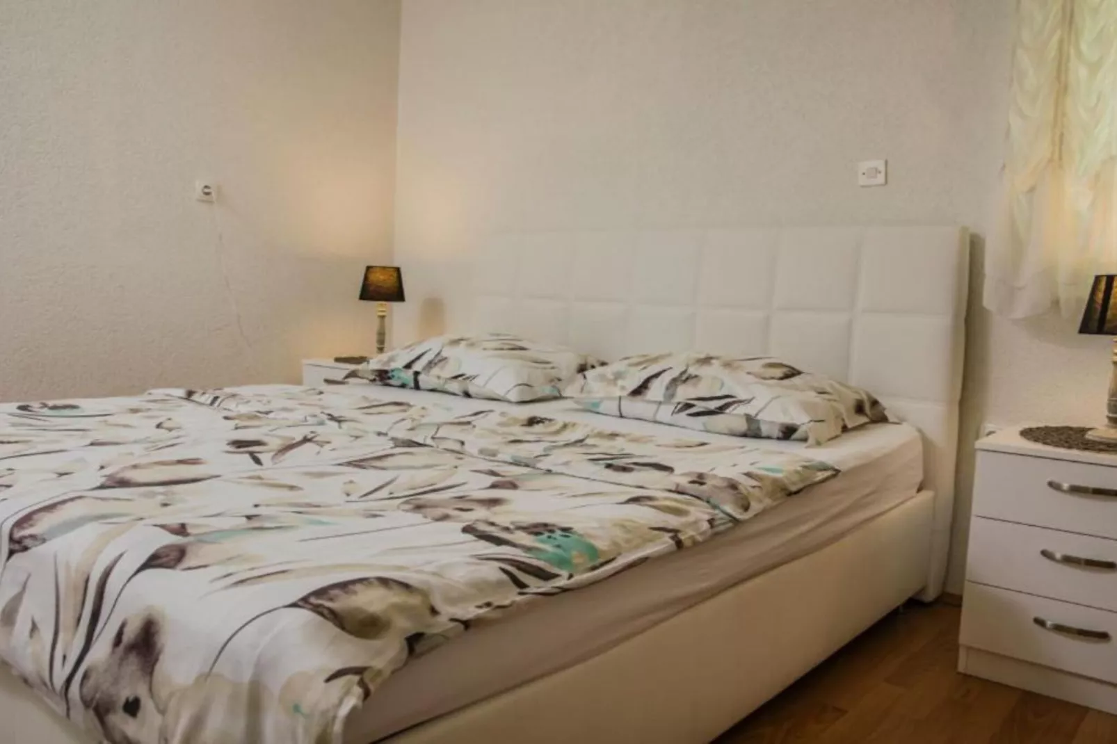 Beautiful Haven Villas - Villa Ante with Outdoor Pool-Slaapkamer