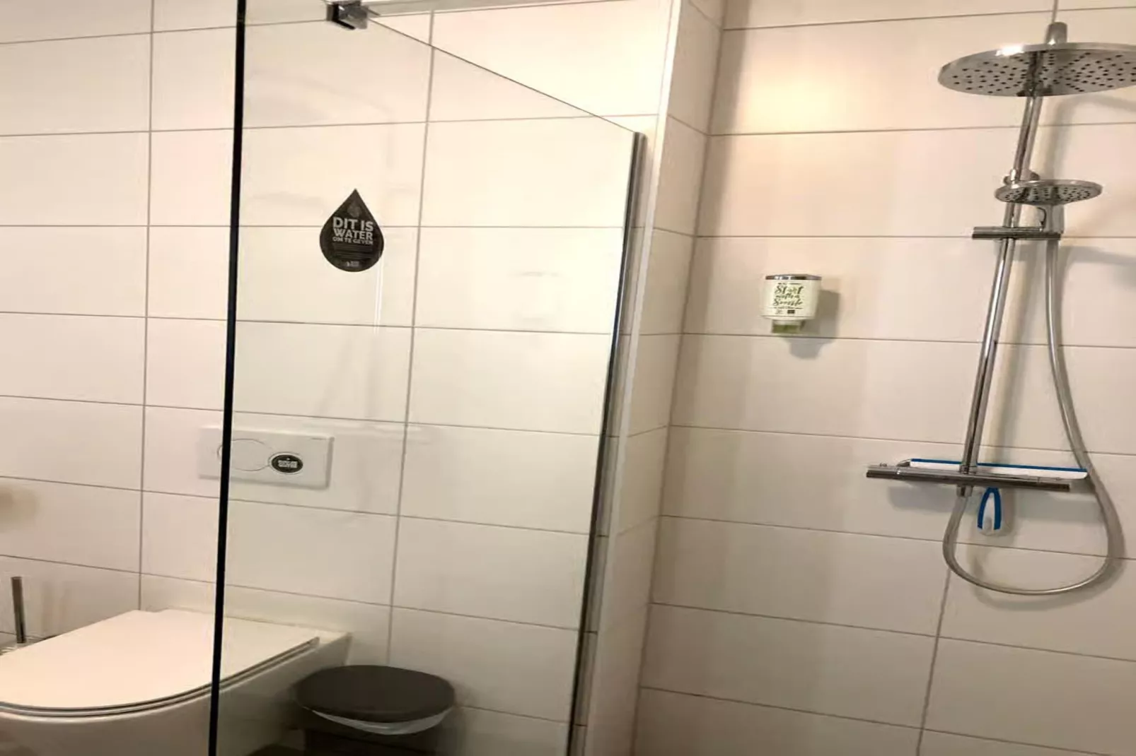 Plein 40 Lodge 19-Badkamer