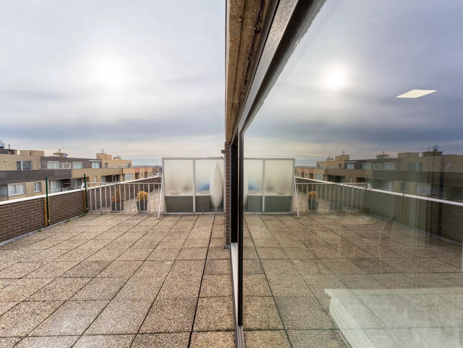 Ter Linde with two terraces-Buiten