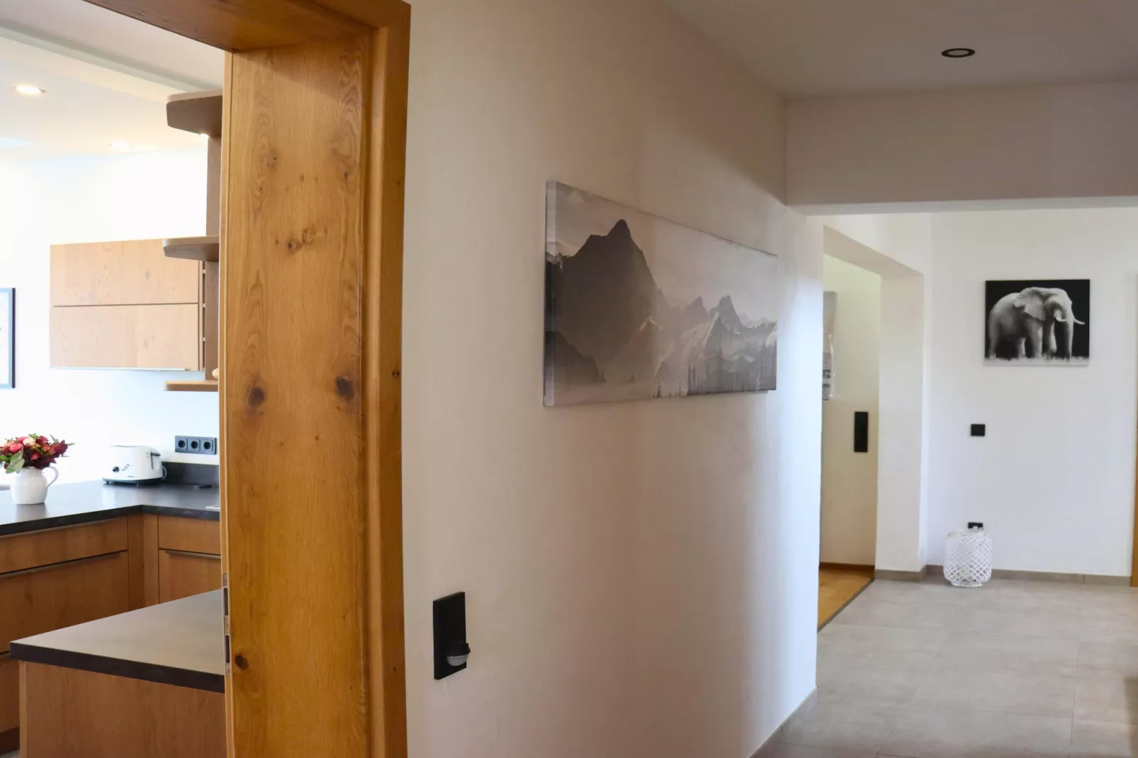 Eifel-Finca mit Whirlpool und Gartenlounge-Overloop