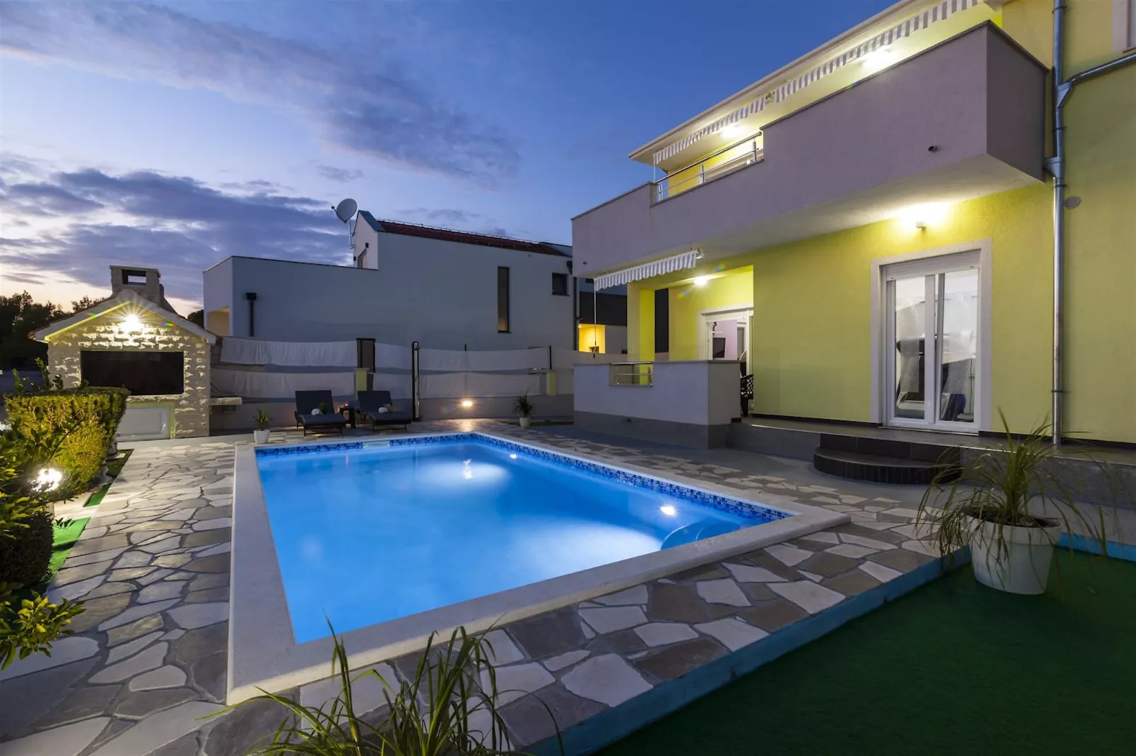 Sea view Villa Brodarica-Zwembad