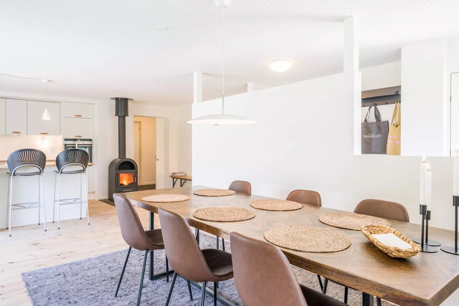 7 persoons vakantie huis op een vakantie park in Henne-Binnen