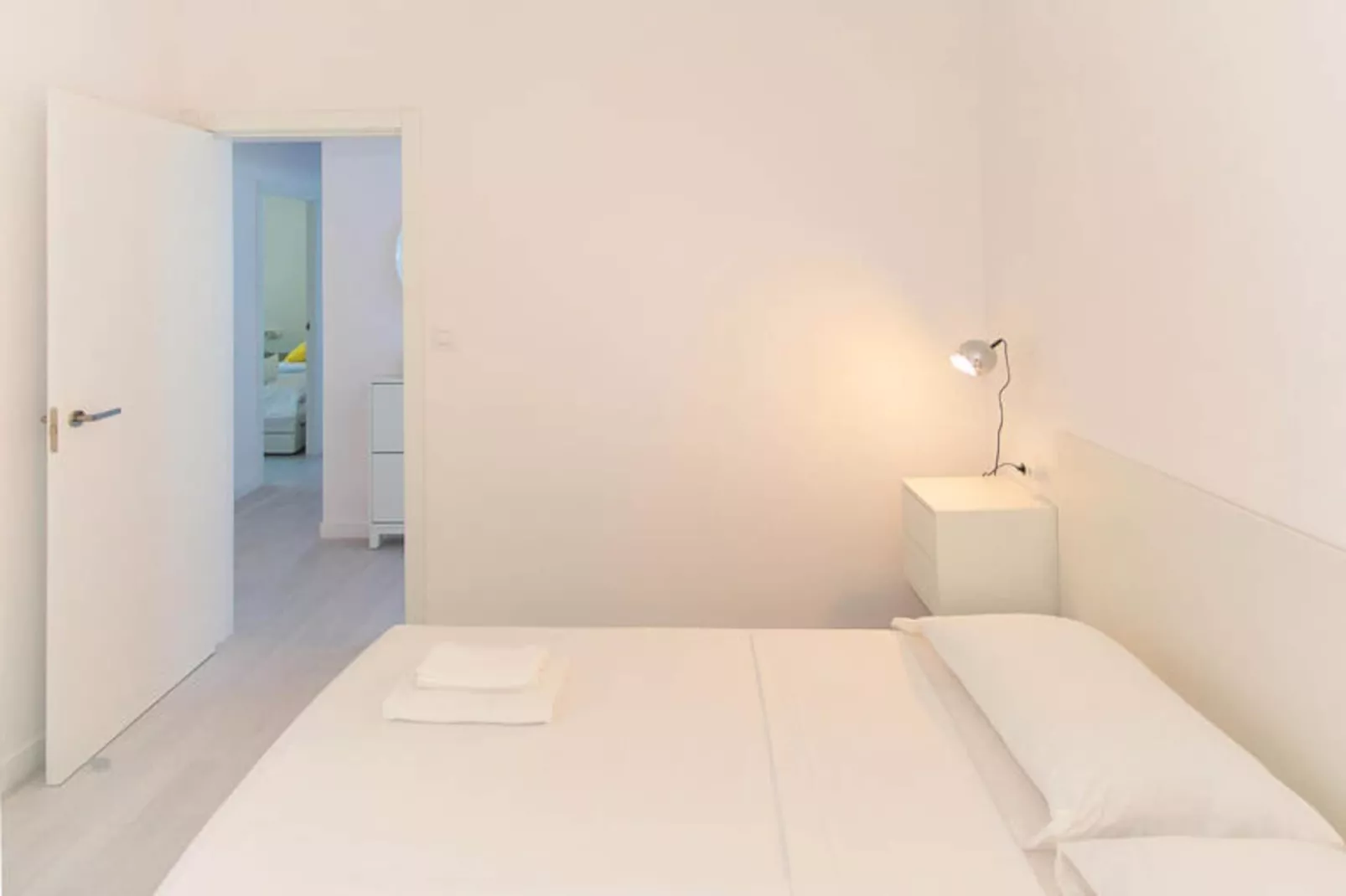 Maison à Roses-Niet-getagd